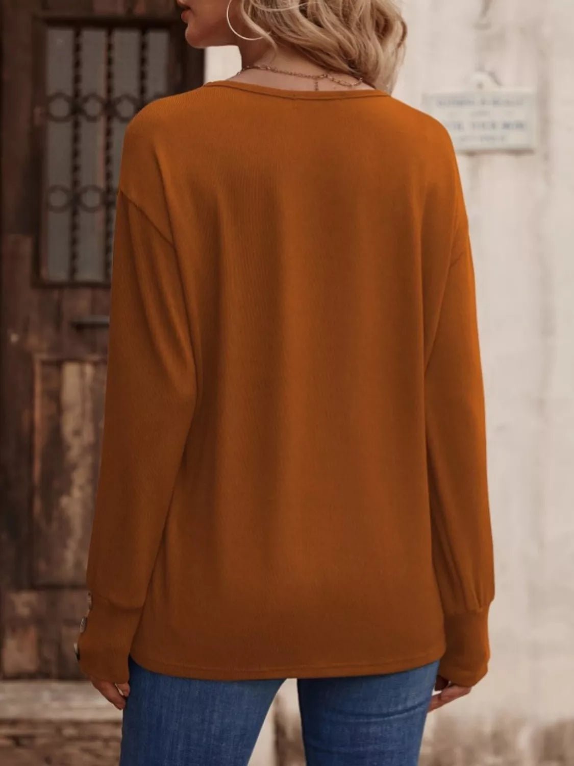 V - Neck Long Sleeve T-Shirt - Salt & Stone