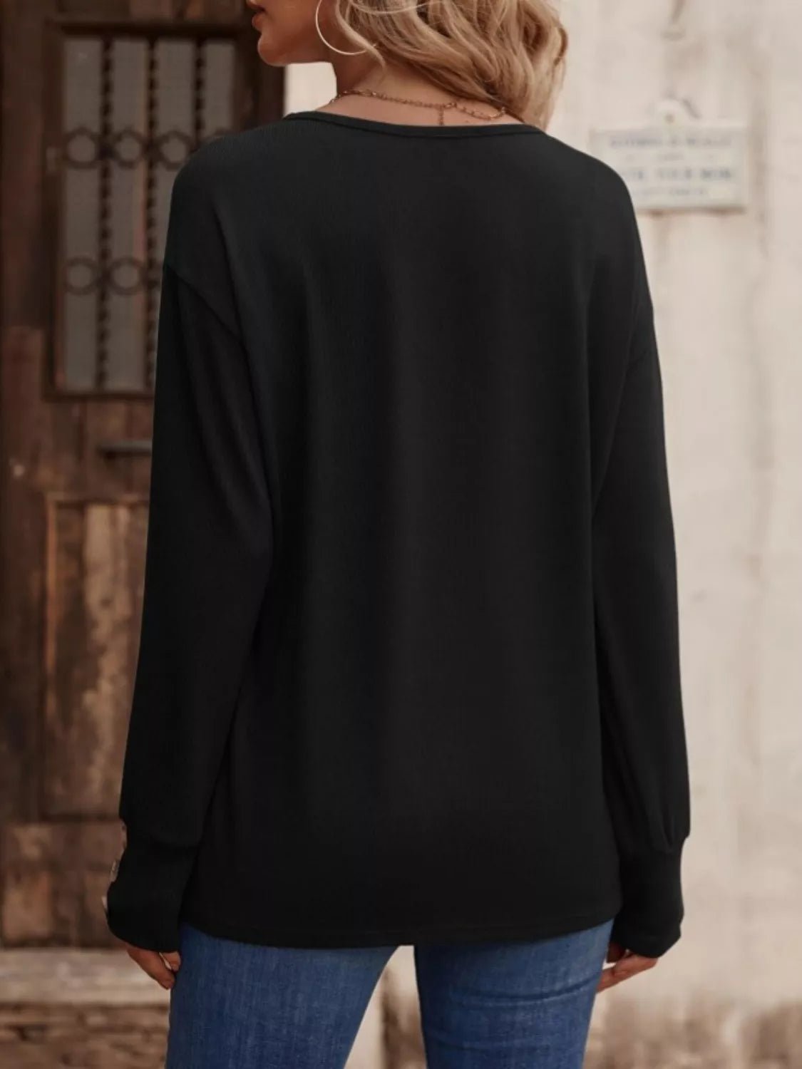 V - Neck Long Sleeve T-Shirt - Salt & Stone