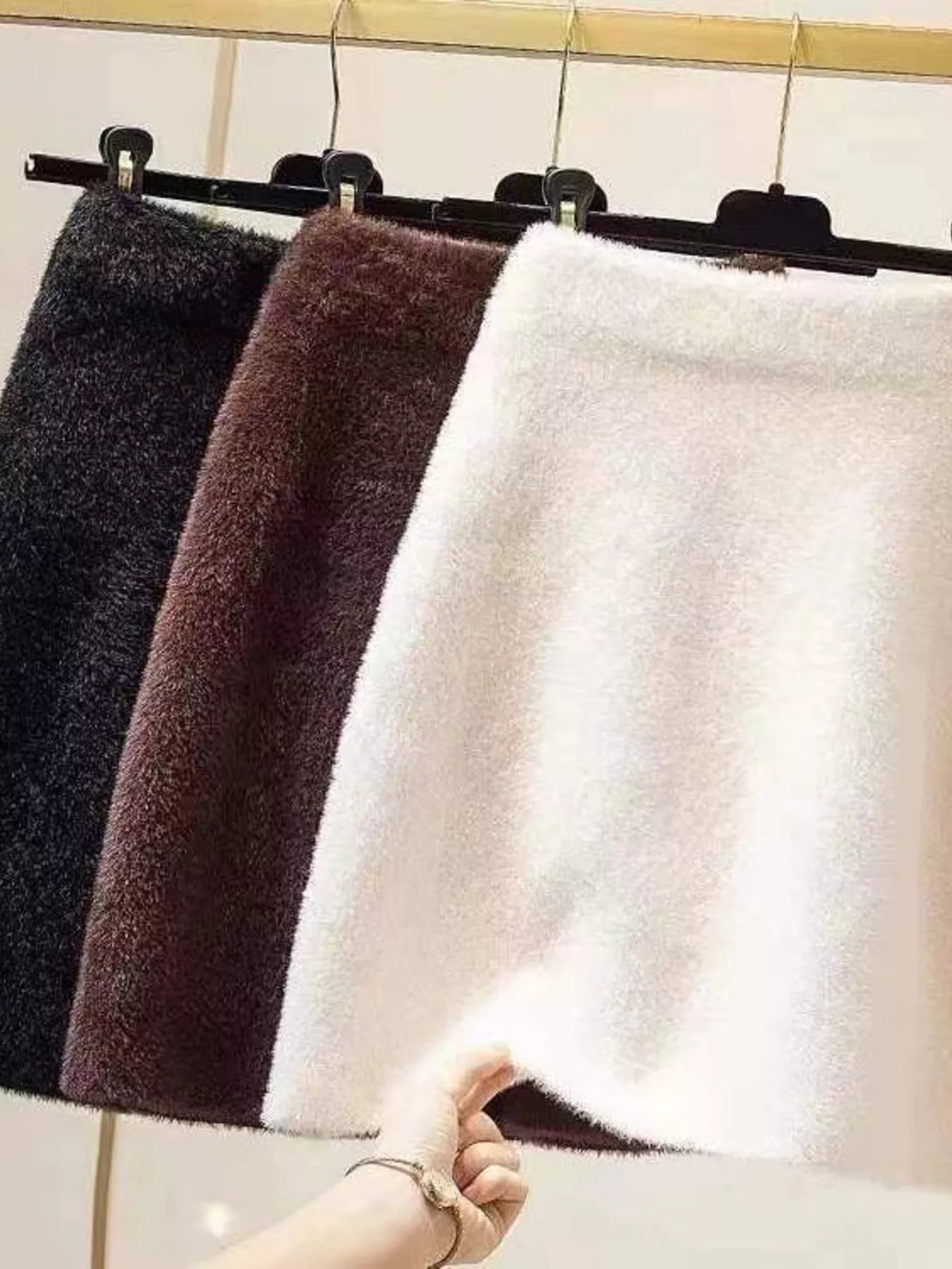 9badf24c28eb40349f2ee0d1b3a29f88-Max-Origin