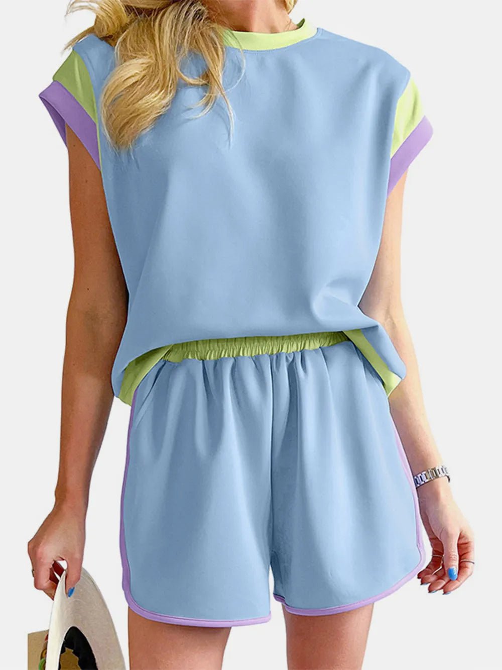 Contrast Round Neck Top and Shorts Set - Salt & Stone